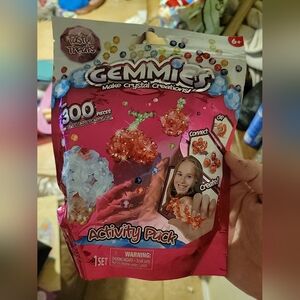 Gemmies Activity Pack - Pink and Red